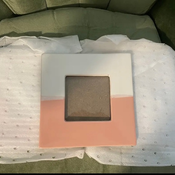 Crate & Barrel ceramic frame 4x4 white blush new - Picture 2 of 3